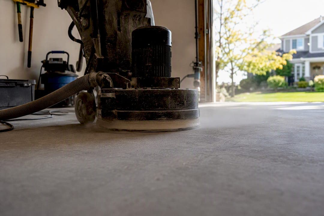 Epoxy Flooring for Garages and Commercial Spaces That Lasts